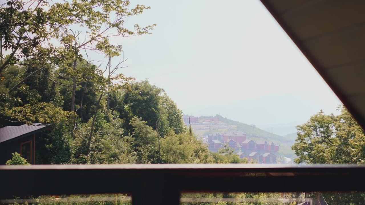 Mountain Time Villa Gatlinburg Exterior foto